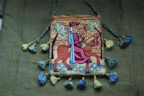 opus anglicanum purse | Ткачество, Эскизы ручной вышивки, Винтажная сумка