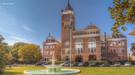 Winthrop students petition to rename Tillman Hall | wcnc.com