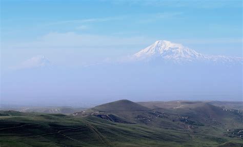 El monte Ararat - Enciclopedia de la Historia del Mundo