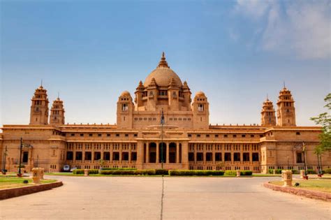 Rashtrapati Bhavan - Delhi: Get the Detail of Rashtrapati Bhavan on Times of India Travel