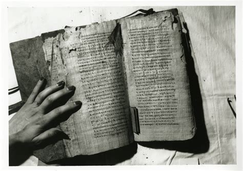 Dustoffthebible.com, Biblical Archeology: The Letter of Peter which he...