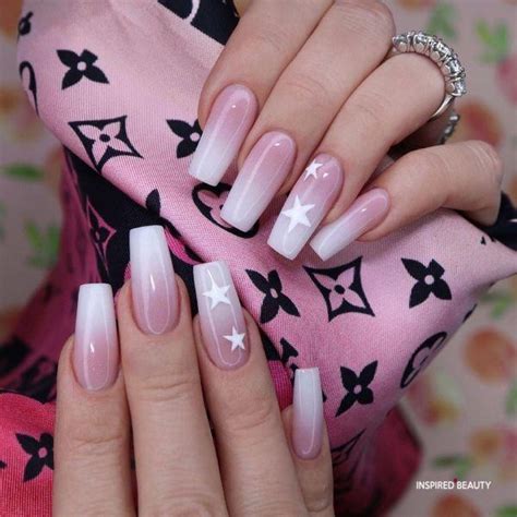 20 Stunning Pink and white nails 2022 | Ombre nail colors, Cute acrylic nails, Tammy taylor nails