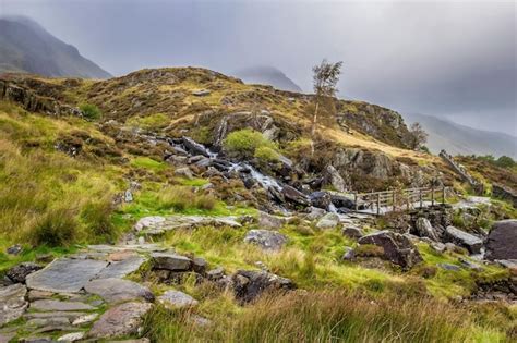 Premium Photo | Snowdonia national park