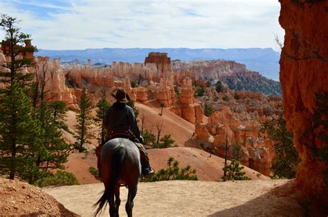 Amazing Hoodoos at Bryce Canyon National Park (Utah) – Jam Travel Tips