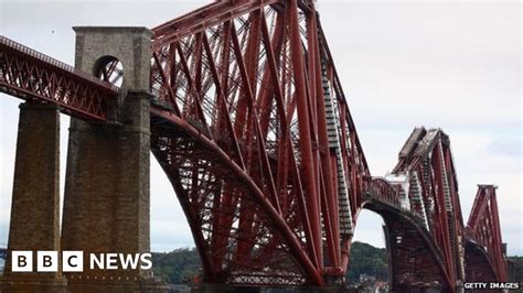 Forth Bridge: Facts, figures and photos - BBC News