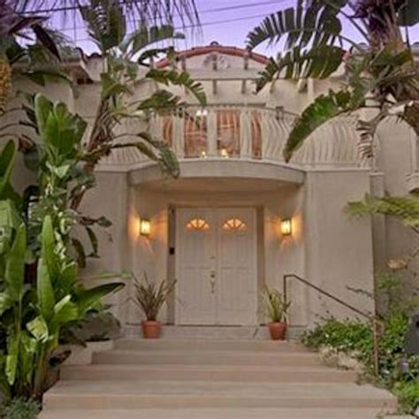 Anna Nicole Smith's Home on the Market for $1.7 Million