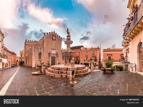 Cathedral Taormina Image & Photo (Free Trial) | Bigstock