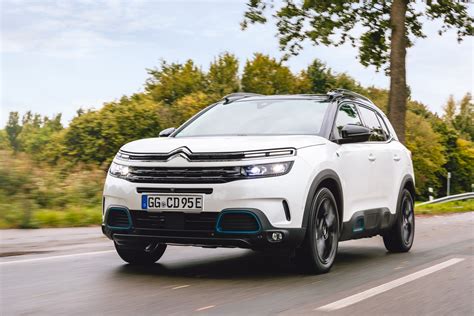 Download SUV Vehicle Citroen C5 Aircross 4k Ultra HD Wallpaper