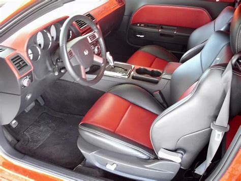 2008 DODGE CHALLENGER SRT8 CUSTOM - Interior - 183989