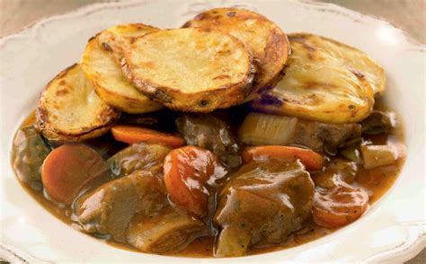 How to Make the Perfect Jamie Oliver's Lancashire Hotpot- Lamb Recipes ...