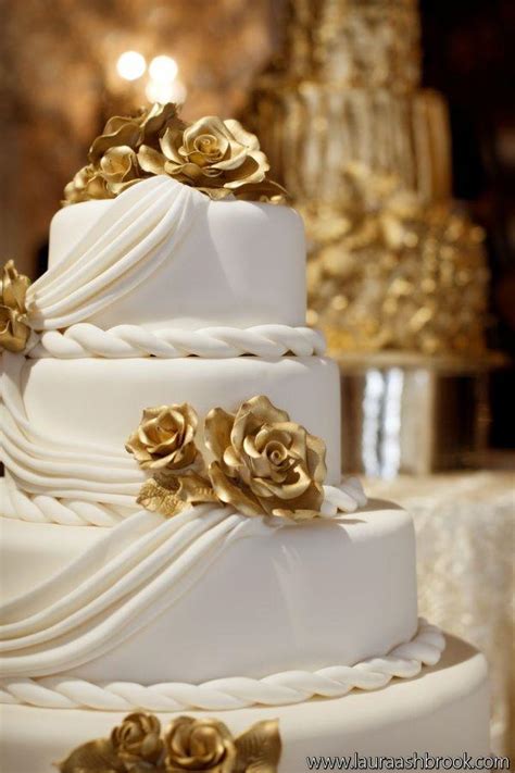 Gold Wedding - White & Gold Wedding Cakes #2195342 - Weddbook