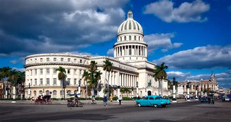 Capital building View in Havana, Cuba image - Free stock photo - Public Domain photo - CC0 Images