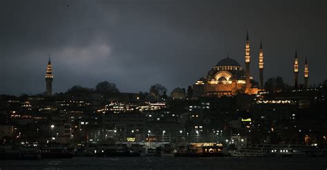 Suleymaniye Mosque Illuminated at Night, Istanbul, Turkey · Free Stock ...