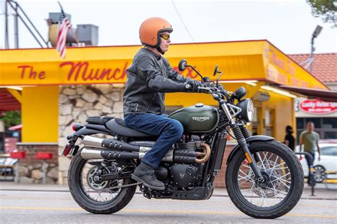 2023 Triumph Scrambler 900 Review [9 Fast Facts]