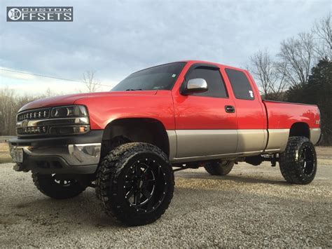 2001 Chevrolet Silverado 1500 Moto Metal 962 Rough Country Suspension Lift 6in | Custom Offsets