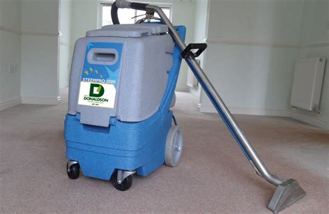 Carpet Steam Cleaner: Carpet Steam Cleaner Hire