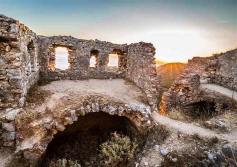 15 Astonishing Albania Castles You've Got to Visit - No Hurry To Get Home