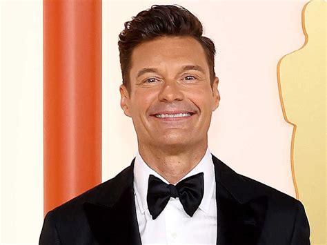 Ryan Seacrest will be 'Wheel of Fortune's new host