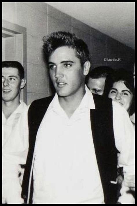 Elvis Presley – High School Years (Rare Photos) – Elvis Presley