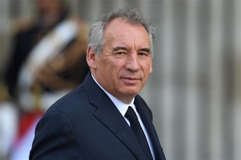 ÉDITO - Après sa relaxe, "Bayrou va beaucoup peser pour que les siens ...