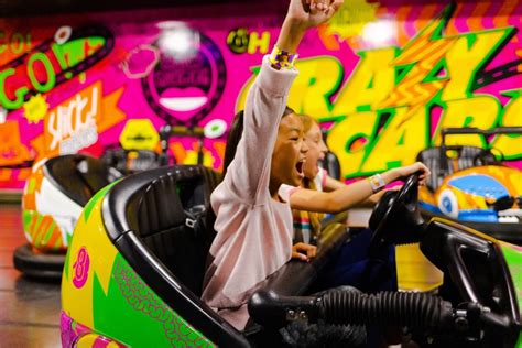 Mall of America: Nickelodeon Universe Unlimited Ride Pass | GetYourGuide