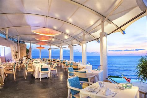 8 Best Restaurants in Uluwatu - Where to Eat and What to Eat Around Uluwatu - Go Guides