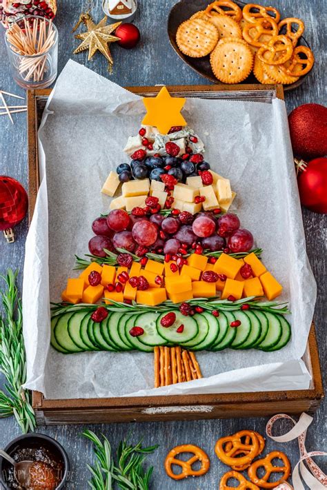 How to Make the BEST Christmas Tree Cheese Board