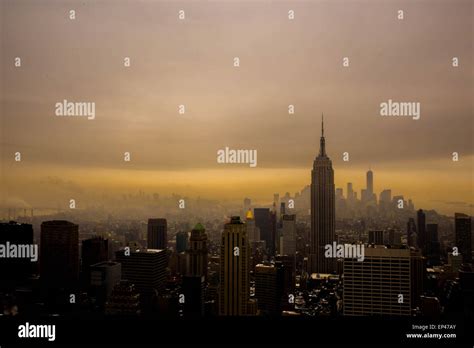 New York skyline at sunset, New York, USA Stock Photo - Alamy