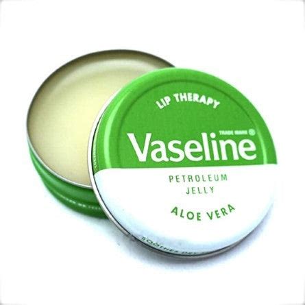 Vaseline Lip Therapy Aloe Vera 20G - Visit Cosmetics