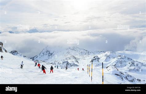 Zell am ziller ski resort hi-res stock photography and images - Alamy