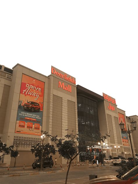 Deerfield's Mall Campaign :: Behance