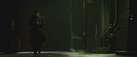 Dark City movie review & film summary (1998) | Roger Ebert