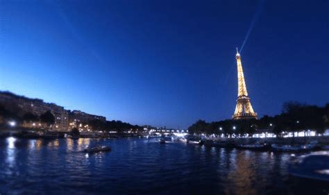 GIF - Paris Seine timelapse by turst67 on DeviantArt