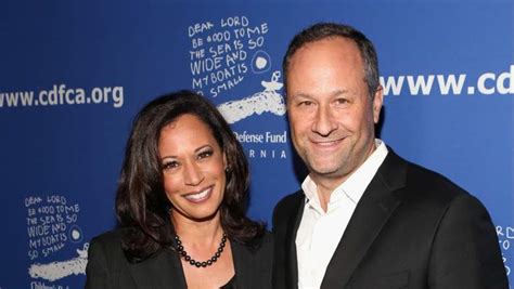 Douglas Emhoff, Kamala Harris’ Husband: 5 Fast Facts | Heavy.com