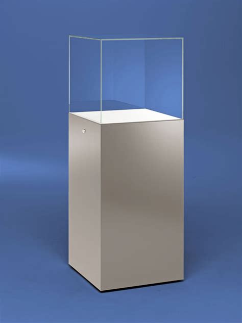 Museum Pedestal Case