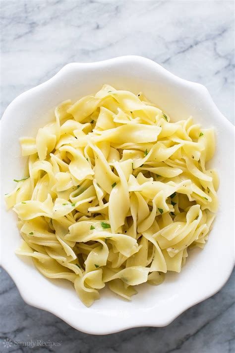 Easy Buttered Noodles Are a Delicious for a Quick Lunch or Dinner ...