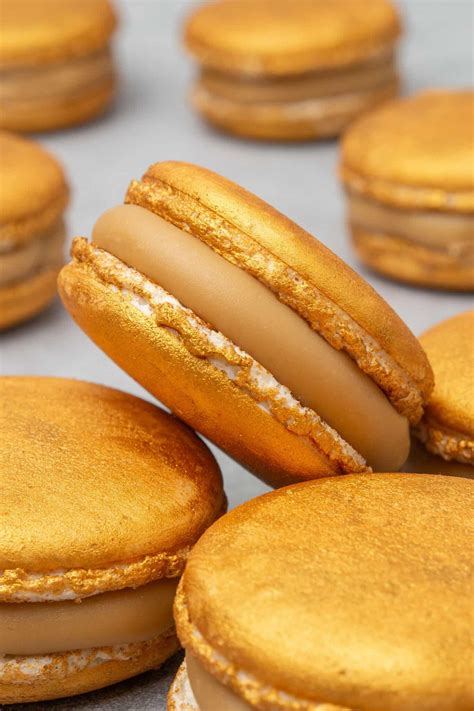 Festive Gold Macaron Recipe | Spatula Desserts