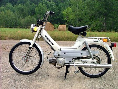 Puch Maxi | Moped Wiki — Moped Army