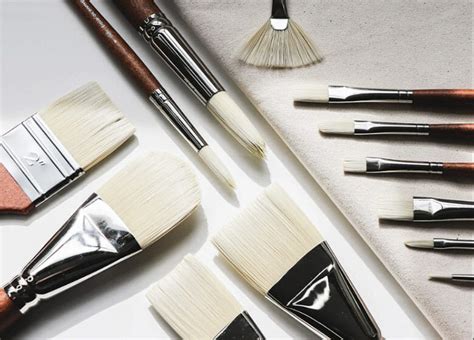 How To Clean Oil Paint Brushes The Right Way