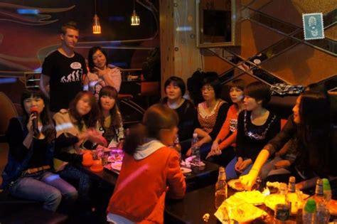 A Mini Guide to KTV in China | Etramping