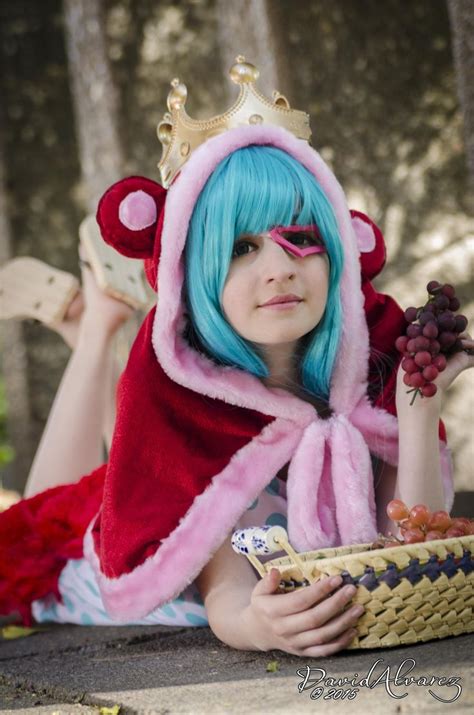 Sugar - One Piece - Sugar Cosplay Photo | Cosplays femininos, Cosplays, Menina coreana