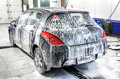 Nissan’s innovative carwash foam saves water in India - Professional Carwashing & Detailing