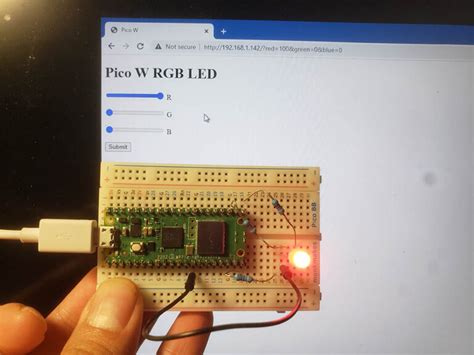 Raspberry Pi Pico W beginners' components tutorial | PiCockpit