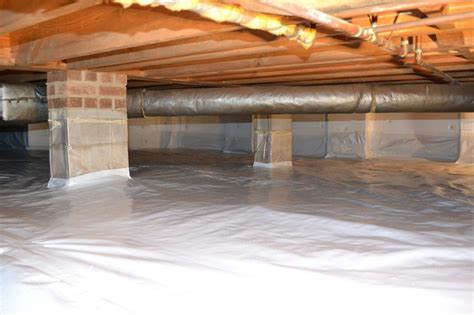 Home Vapor Barrier Installation