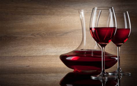 Pour faire rimer amour avec vin rouge | Bere vino, Calice da vino, Vino rosso