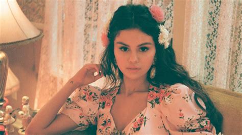 Selena Gomez Shares the Story Behind Her Enchanting Music Video, ‘De ...