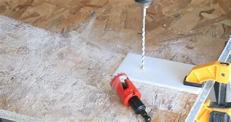 How to Cut Ceramic Tile Without a Wet Saw? - ToolsProfy