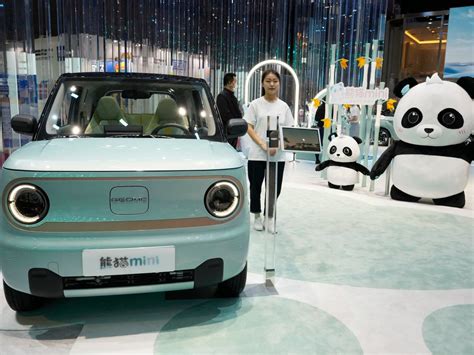 The Chinese EV market is exploding. Here are the 5 major Chinese EV brands you should know about.