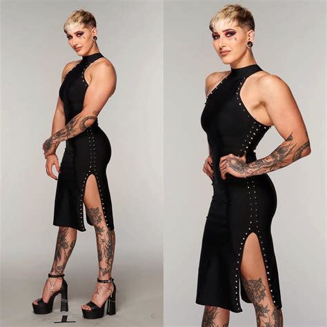 Sexy Dress : r/RheaRipley