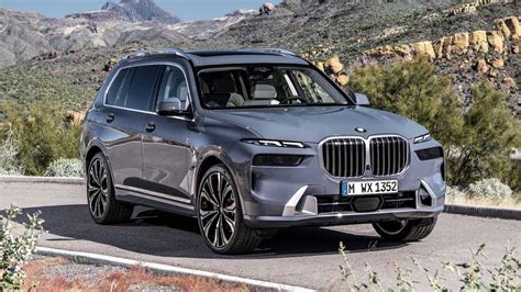 2023 BMW X7 Debuts With An Updated Face, New iDrive 8 Technology - Best Coming Autos